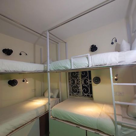 Hot - House Of Travellers, Vagator Hostel Εξωτερικό φωτογραφία