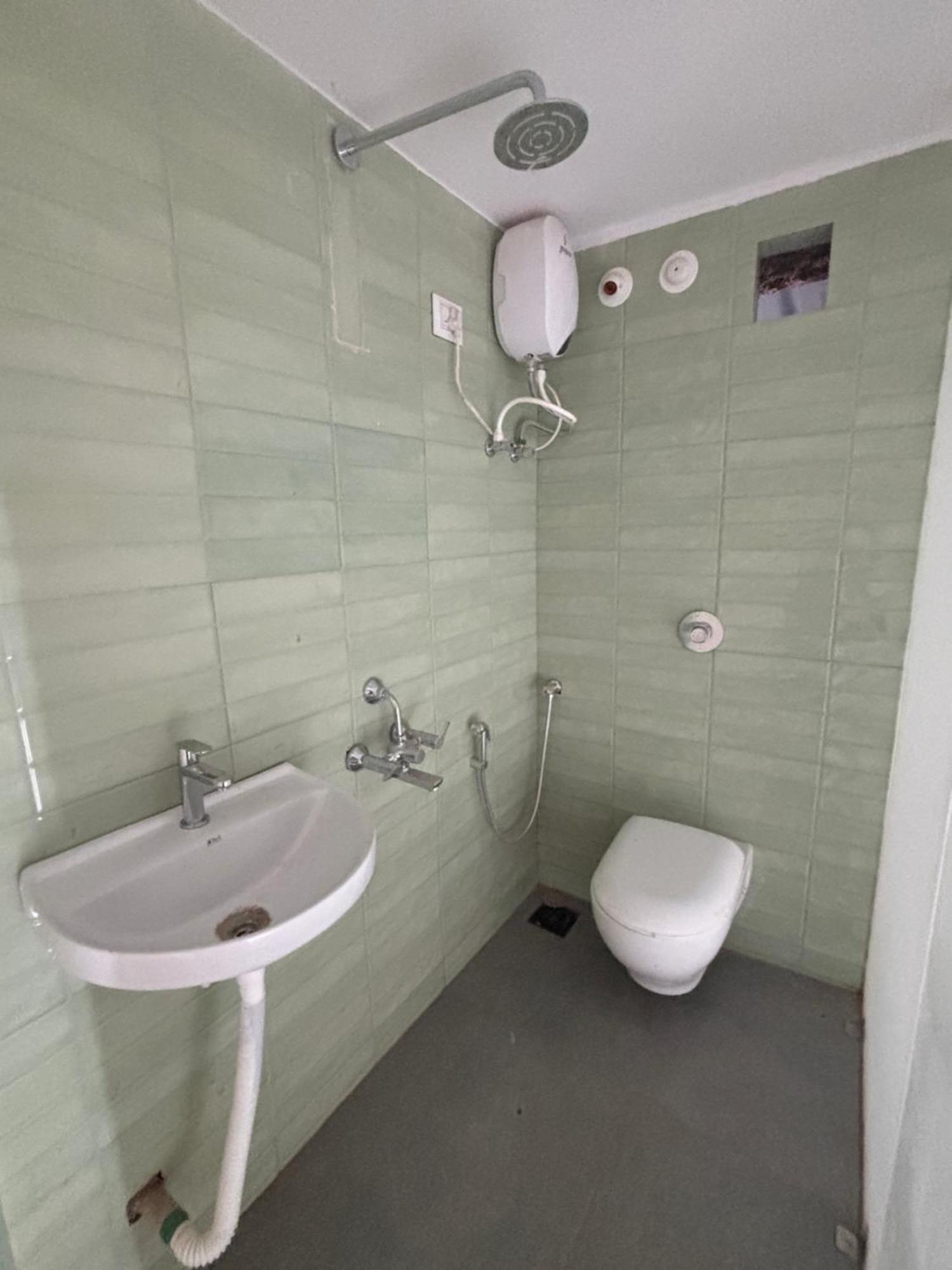 Hot - House Of Travellers, Vagator Hostel Εξωτερικό φωτογραφία