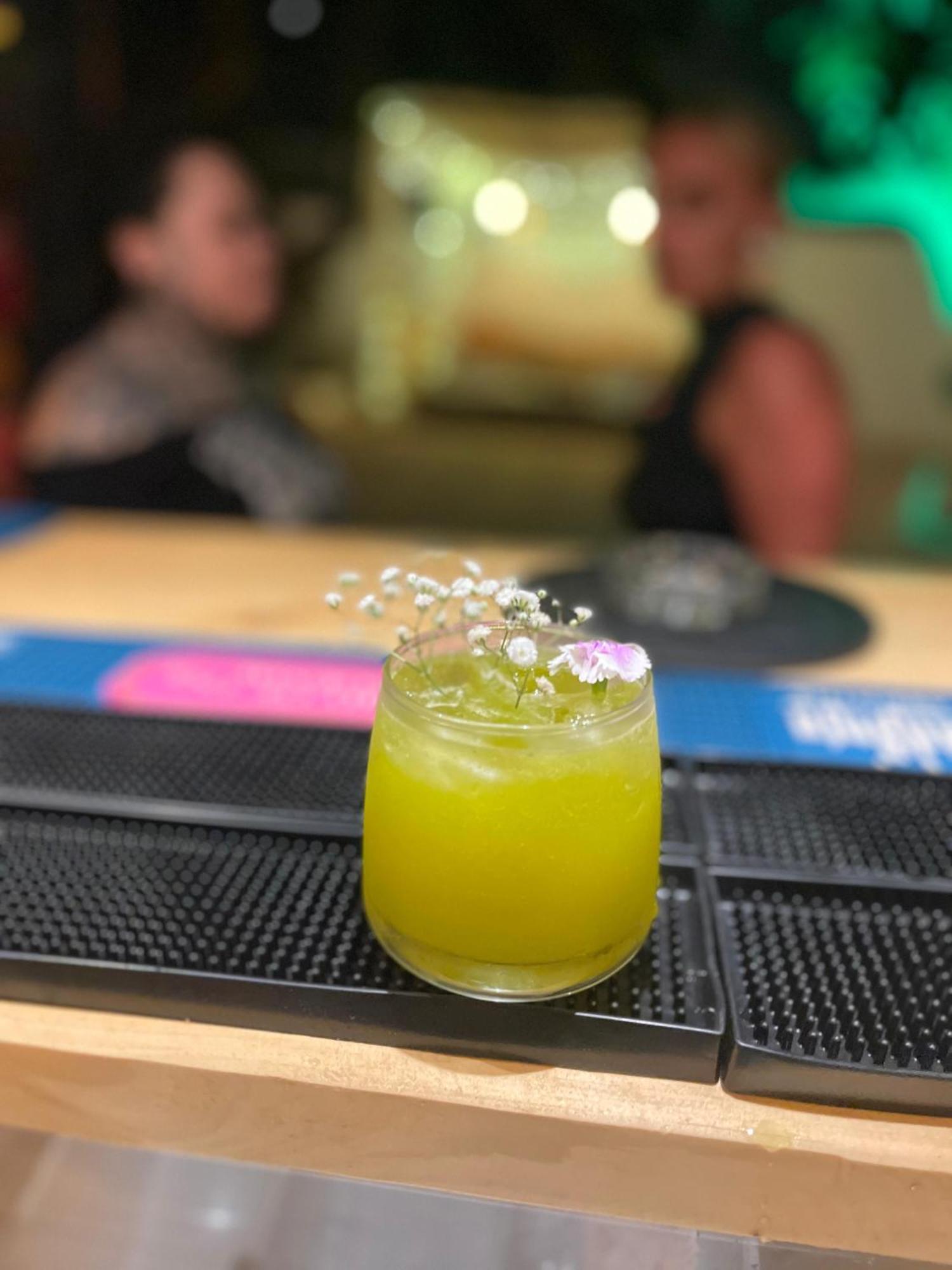 Hot - House Of Travellers, Vagator Hostel Εξωτερικό φωτογραφία