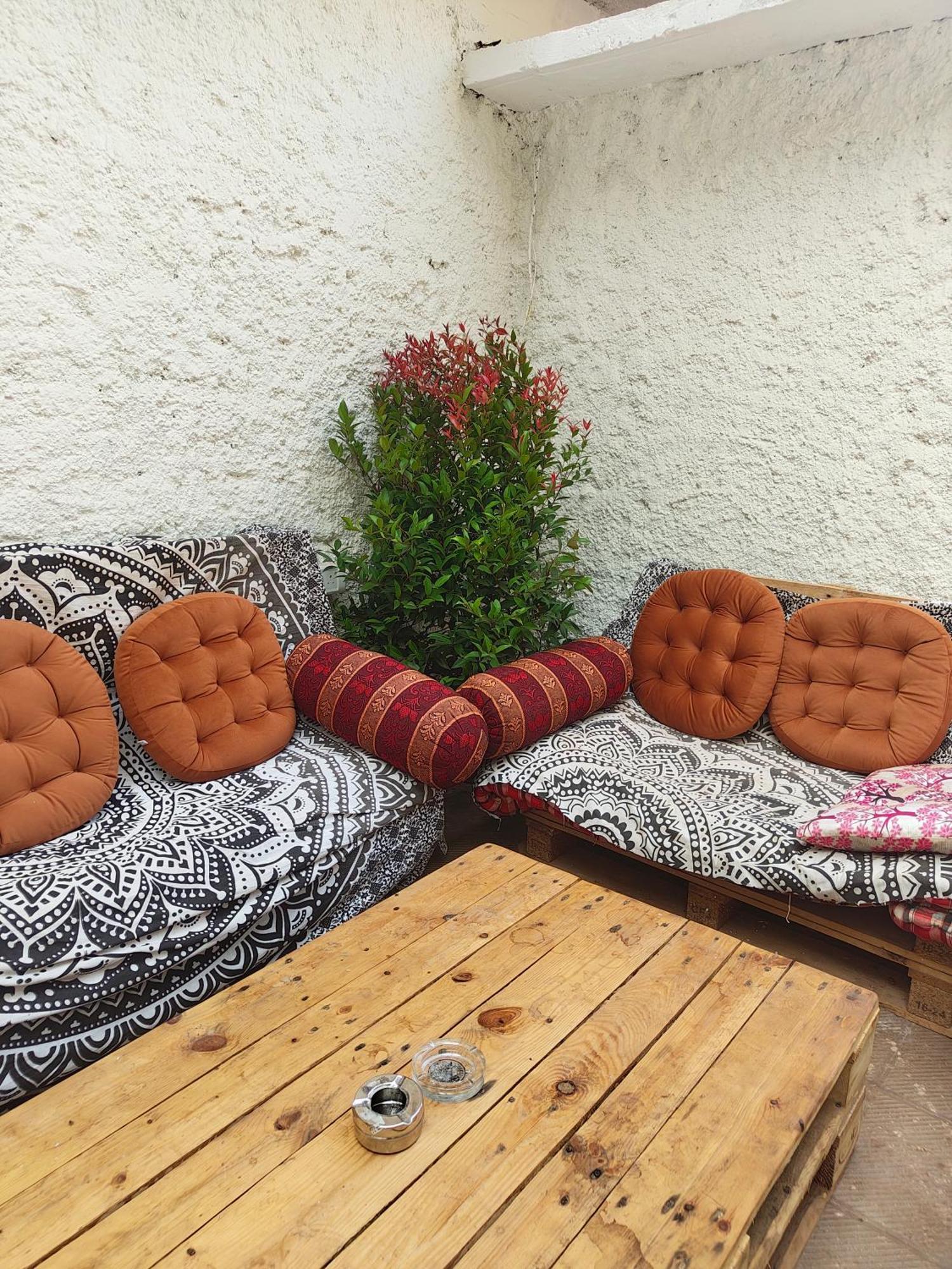 Hot - House Of Travellers, Vagator Hostel Εξωτερικό φωτογραφία