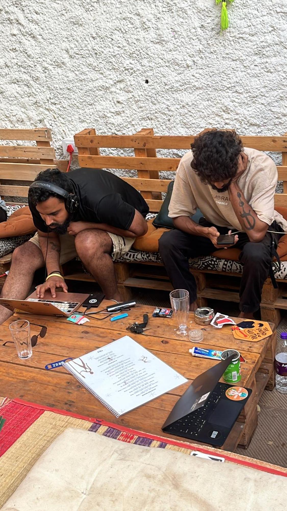 Hot - House Of Travellers, Vagator Hostel Εξωτερικό φωτογραφία