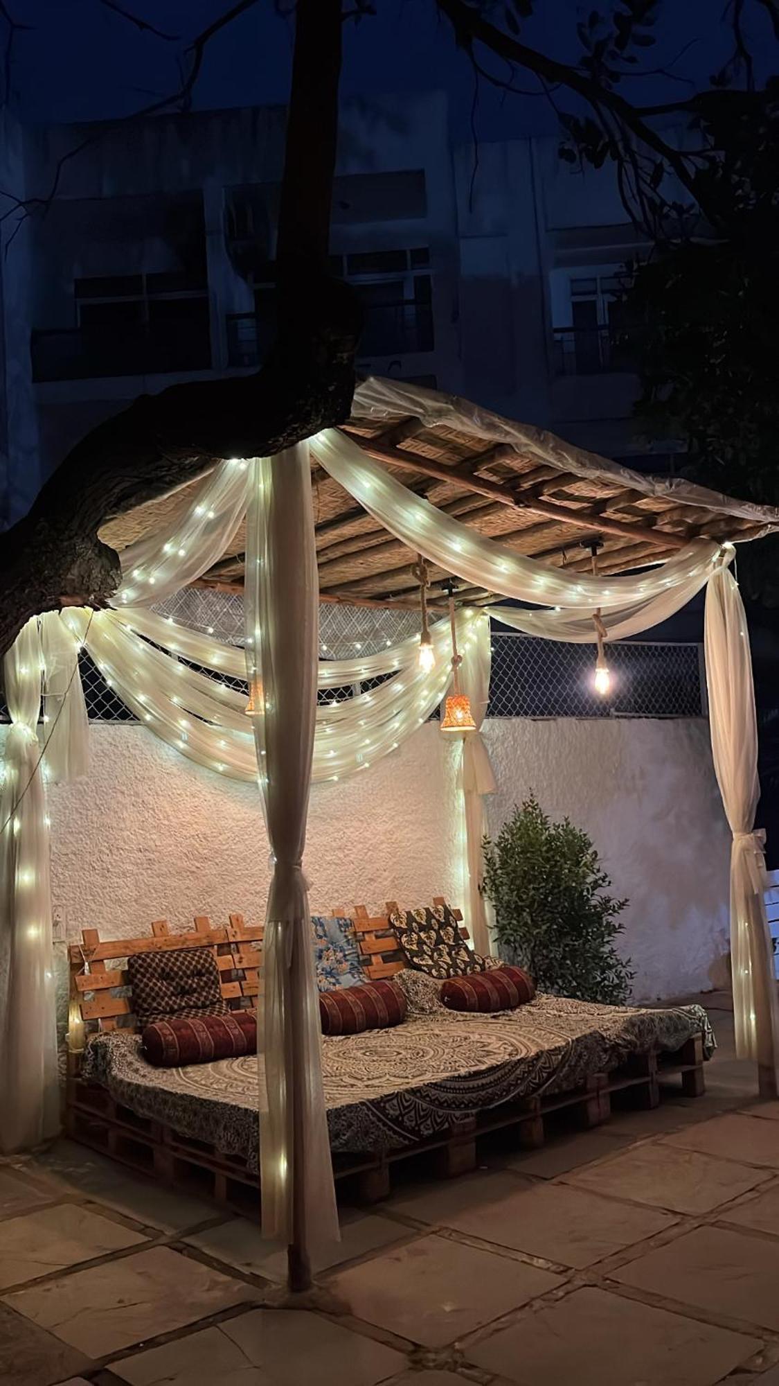 Hot - House Of Travellers, Vagator Hostel Εξωτερικό φωτογραφία